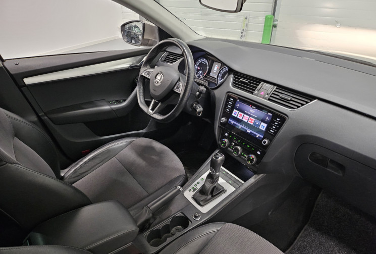Skoda Octavia combi 1.6 tdi 116 cv business dsg7