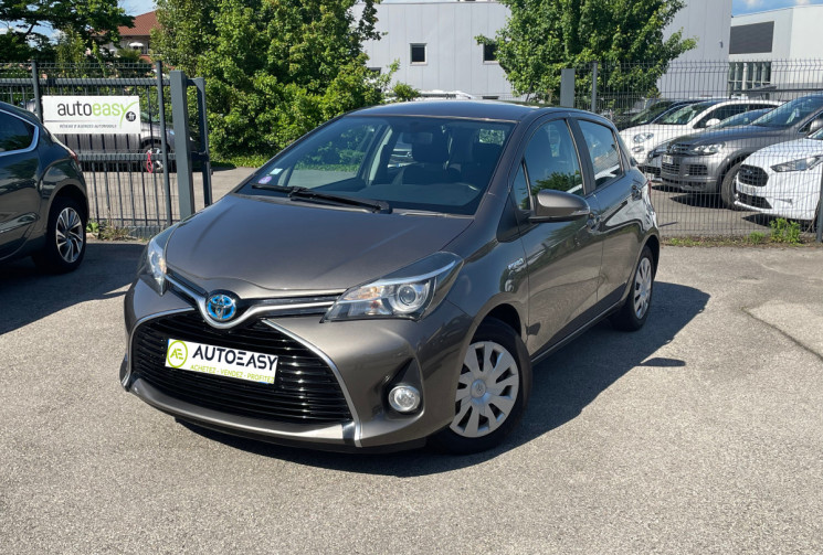 Toyota Yaris 1.5 / 75 CH / DYNAMIC BUSINESS / BOITE AUTO