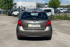 Toyota Yaris 1.5 / 75 CH / DYNAMIC BUSINESS / BOITE AUTO