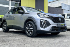 Peugeot 2008 II Phase 2 1.2 THP Puretech 12V S&S 100 cv Allure // Premiere main // Peu kilométré 