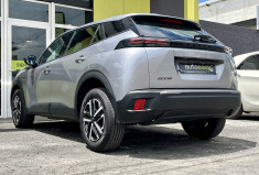 Peugeot 2008 II Phase 2 1.2 THP Puretech 12V S&S 100 cv Allure // Premiere main // Peu kilométré 