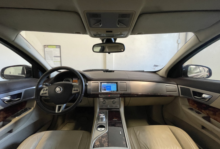 Jaguar XF 3.0 V6 D 211ch Edition Limitée