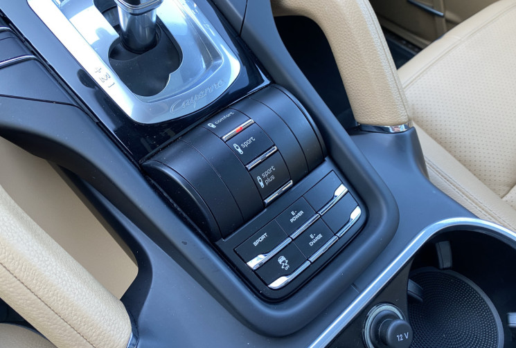 Porsche Cayenne 3.0 416CV S E-HYBRIDE PLATINIUM EDITION