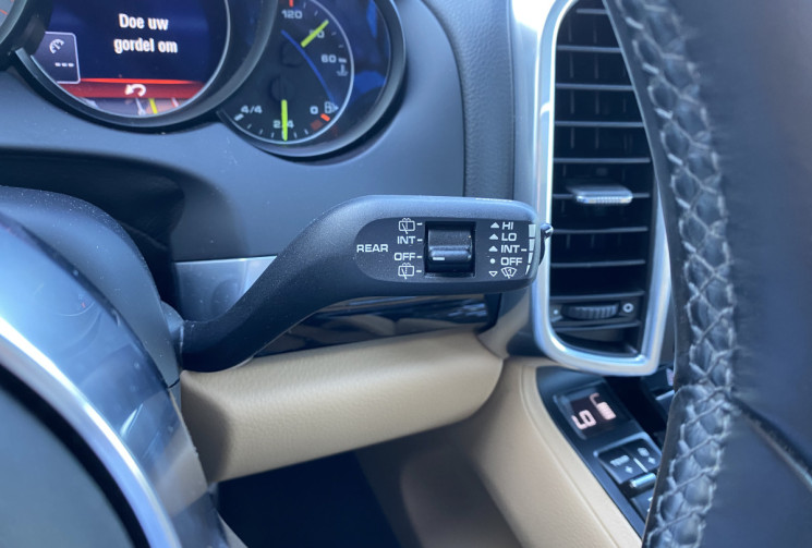 Porsche Cayenne 3.0 416CV S E-HYBRIDE PLATINIUM EDITION