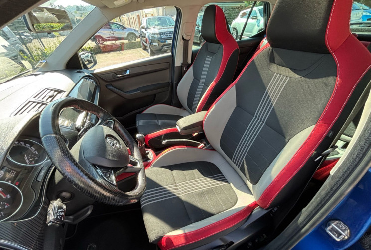 Skoda Fabia 1.2 TSI 90 ch / Monte Carlo / Toit panoramique
