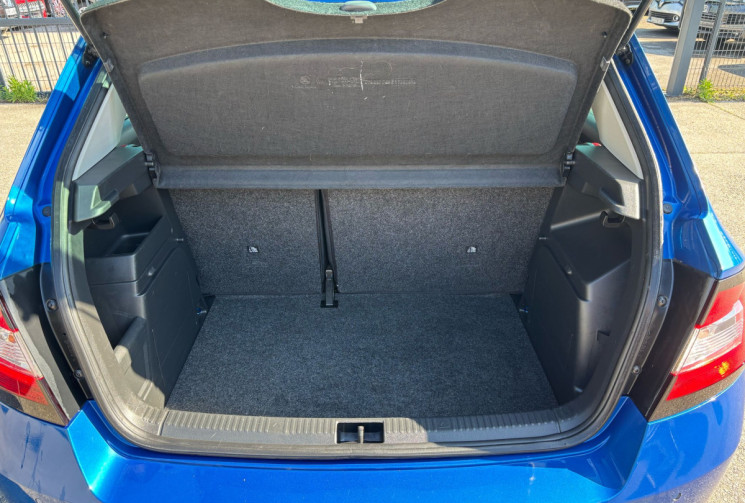 Skoda Fabia 1.2 TSI 90 ch / Monte Carlo / Toit panoramique