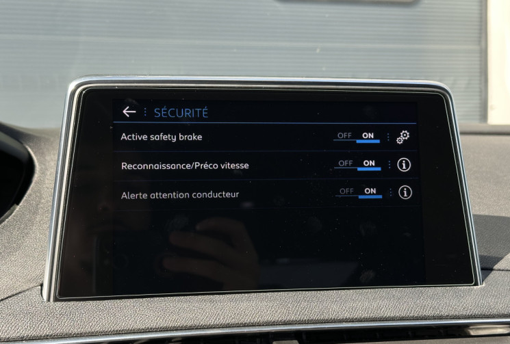 Peugeot 3008 1.6 EAT6 GT-Line 165 cv - PACK CUIR NAPPA - CARPLAY