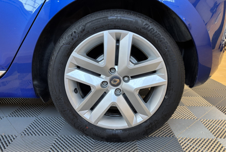 Renault CLIO V V E-TECH 1.6  140 HYBRID BUSINESS / 1ERE MAIN / SUIVI COMPLET RENAULT