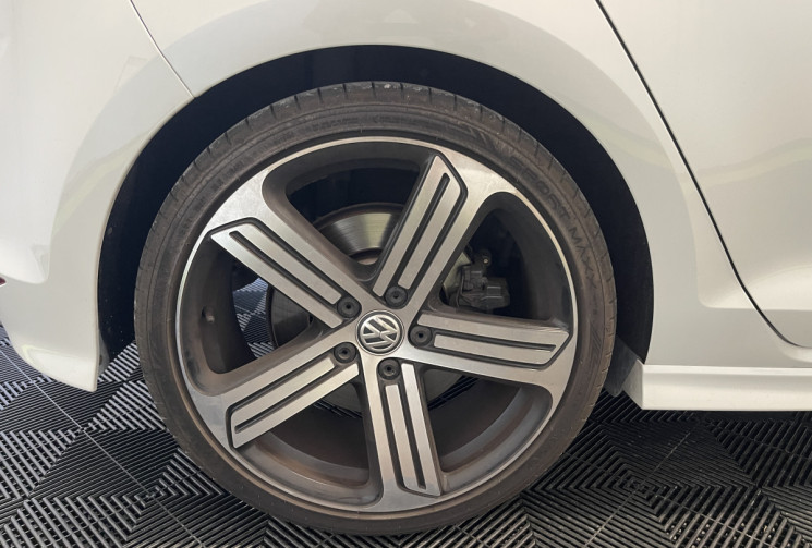 Volkswagen Golf VII R 2.0 TSI 300ch BlueMotion Technology 4Motion DSG6