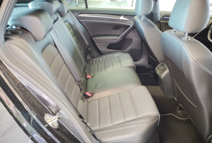 Volkswagen Golf 2.0 TSI 300ch BlueMotion Technology R 4Motion DSG6 5p