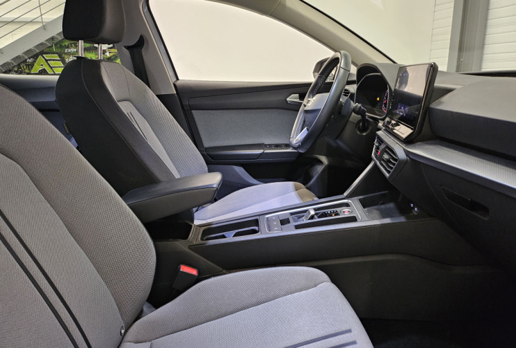 SEAT Leon 1.0 eTSI 110 CV Urban DSG7