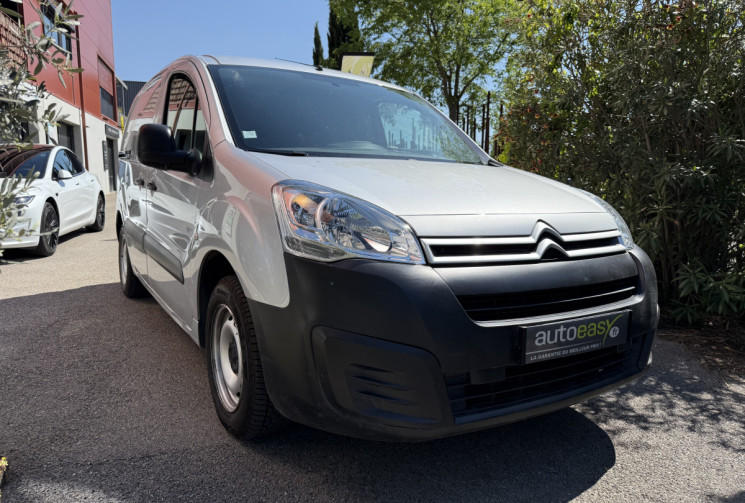 Citroën Berlingo Club L1 1.6 VTi 16V 98 cv / Chaîne de distribution / Clim / Faible kilométrage