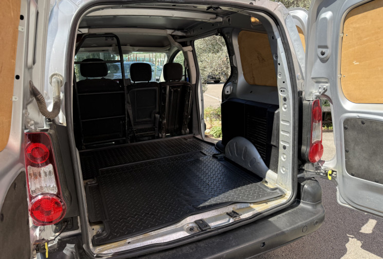 Citroën Berlingo Club L1 1.6 VTi 16V 98 cv / Chaîne de distribution / Clim / Faible kilométrage
