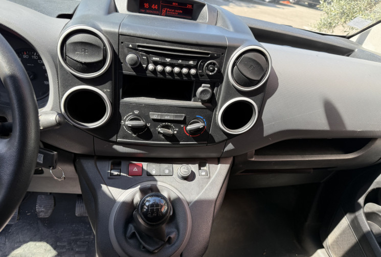 Citroën Berlingo Club L1 1.6 VTi 16V 98 cv / Chaîne de distribution / Clim / Faible kilométrage