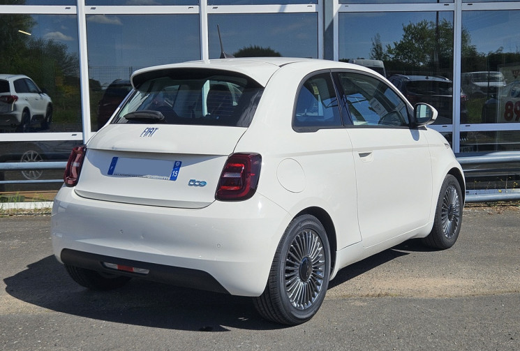FIAT 500 500e 118 ICONE 42 KWH 1°M