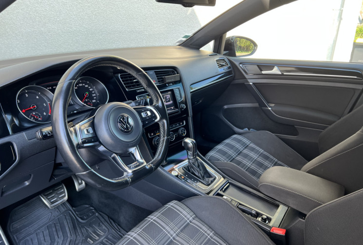 Volkswagen Golf VII GTD 2.0 TDI 184 CH BLUEMOTION