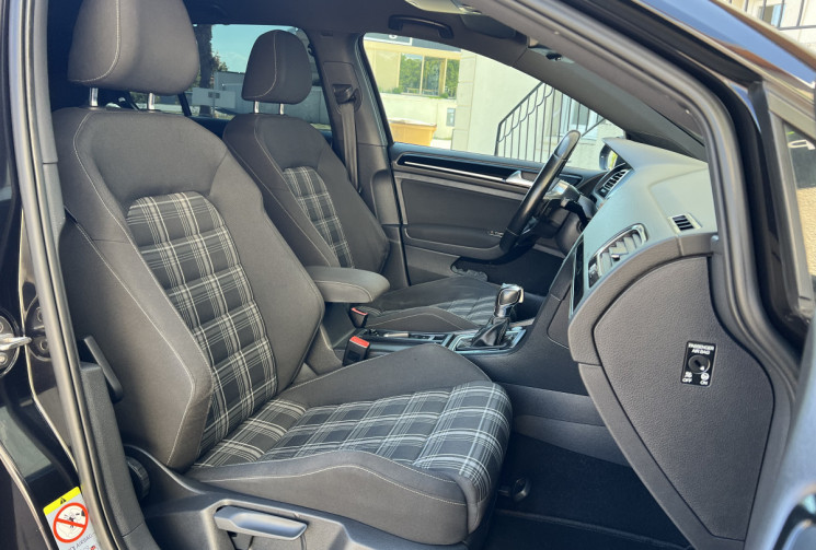 Volkswagen Golf VII GTD 2.0 TDI 184 CH BLUEMOTION