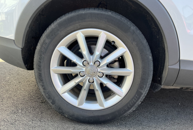Audi Q3 2.0 TDI 140ch AMBIENTE