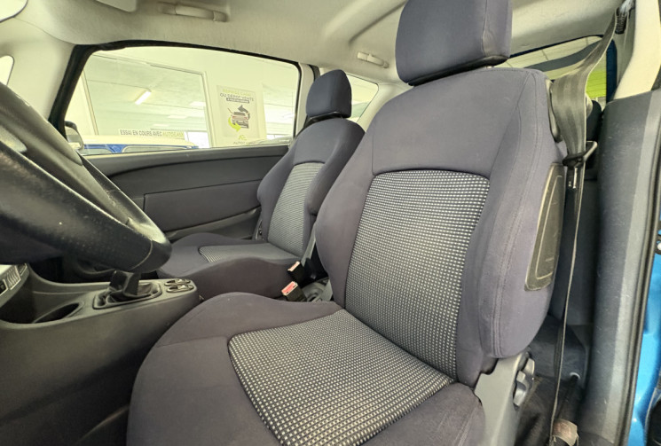 Peugeot 1007 1.4 HDi 70 cv