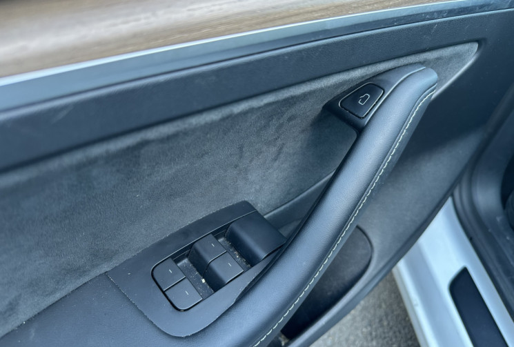 Tesla Model 3 LONG RANGE 75 KWH 620 KM ATTELAGE