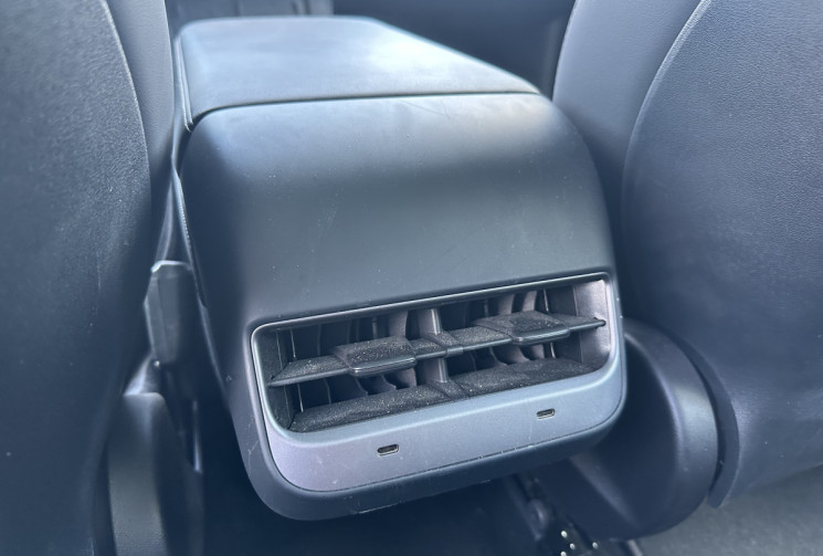Tesla Model 3 LONG RANGE 75 KWH 620 KM ATTELAGE