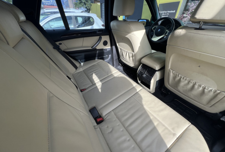 BMW X5 3.0D 218 cv // Première main // Très peu kilométré // Superbe état intérieur/extérieur