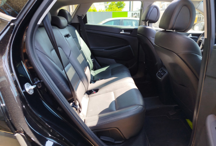 Hyundai Tucson III 2.0 CRDi 16V 2WD 136 cv / EXECUTIVE / SUIVI HYUNDAI