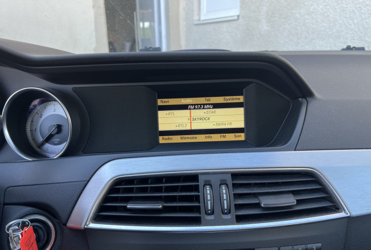 Mercedes Classe C (204) Phase 2 200 CDi BlueEFFICIENCY 136 ch 