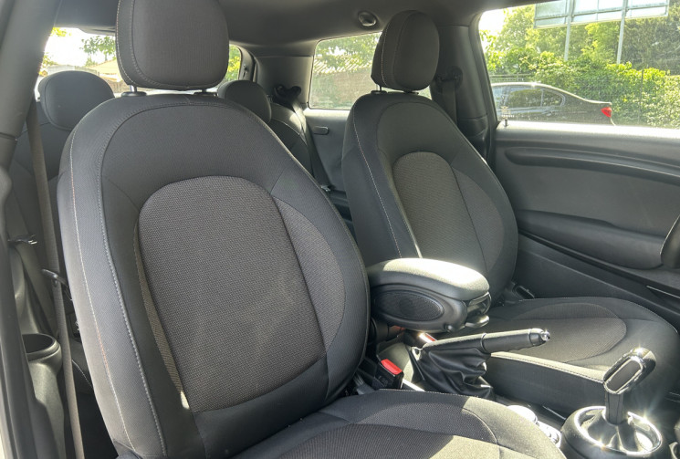 Mini Mini F56 COOPER D 116 / CHILI / GPS / CAR PLAY / CAMERA