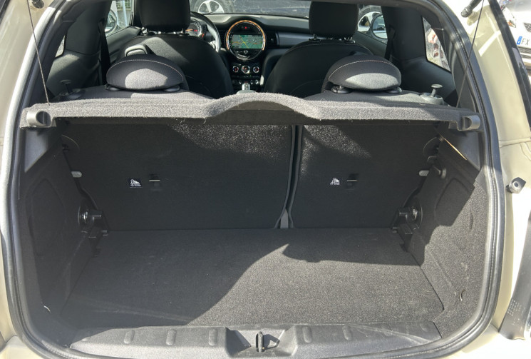 Mini Cooper F56 116D / CHILI / GPS / CAR PLAY / CAMERA