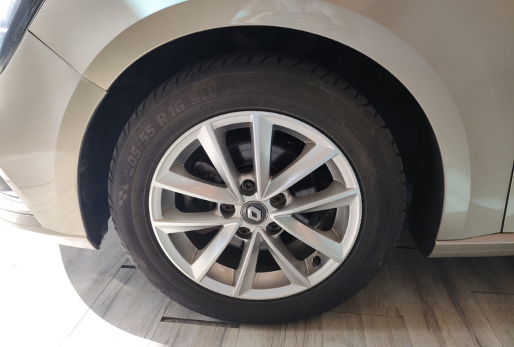 Renault Megane IV Hatchback 1.2 TCe 16V 130 ch zen 