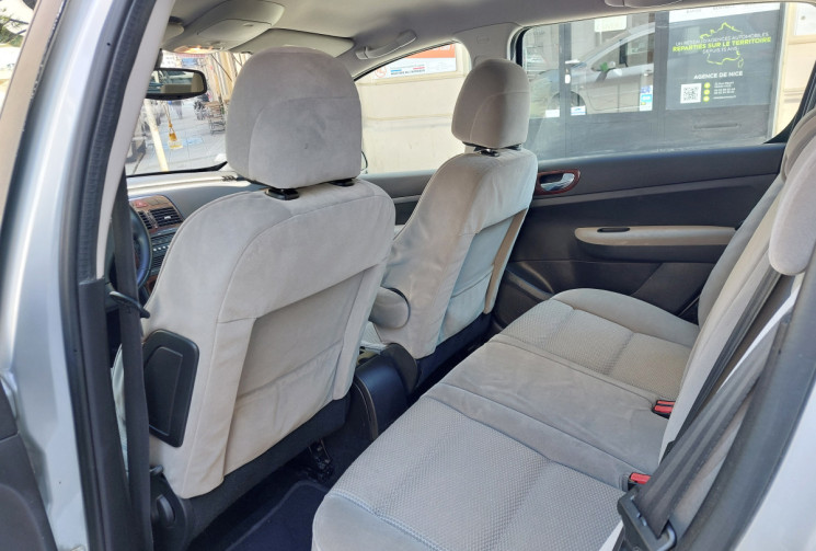 Peugeot 307 1.6 HDI 110 CH ALLURE 114000 KMS DISTRI OK