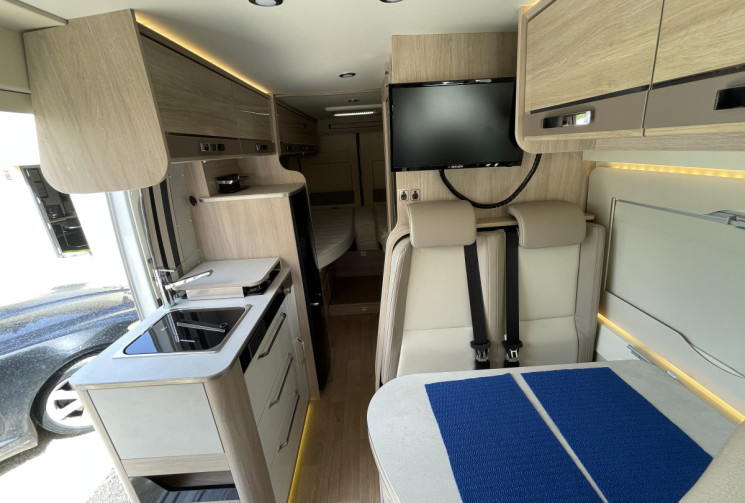 FIAT Ducato Rapido Fourgon Van V68 BVA