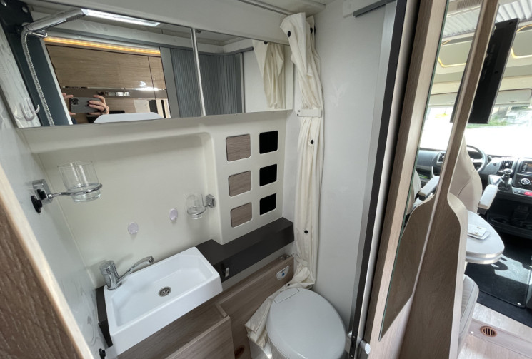 FIAT Ducato Rapido Fourgon Van V68 BVA