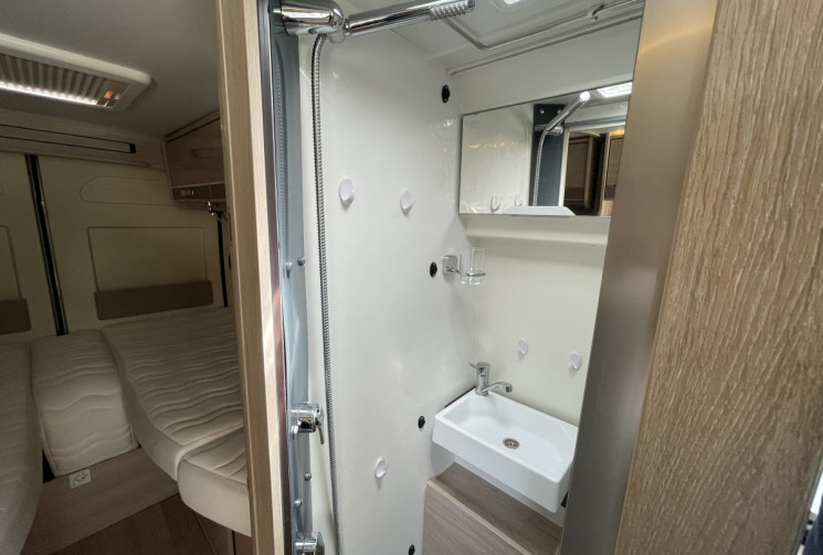 FIAT Ducato Rapido Fourgon Van V68 BVA