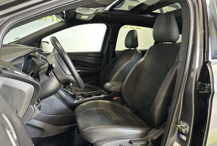 Ford Kuga 2.0 TDCi 150ch Stop&Start ST-Line 4x2