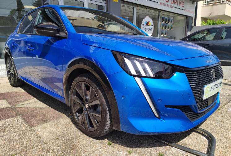 Peugeot 208 II / 1.2 / 130 CV GT PACK / TVA Récupérable  