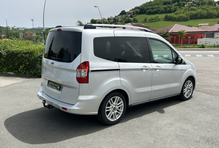 Ford Tourneo Courier Phase 2 1.5 TDCi 100 cv Titanium