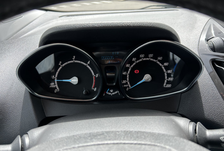 Ford Tourneo Courier Phase 2 1.5 TDCi 100 cv Titanium