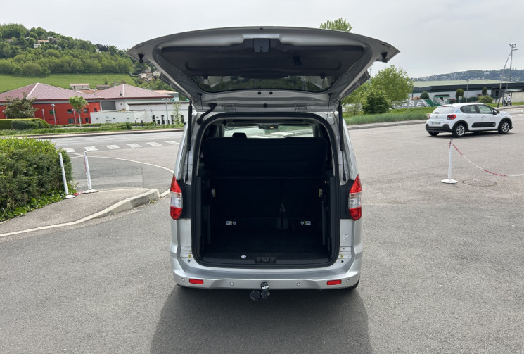 Ford Tourneo Courier Phase 2 1.5 TDCi 100 cv Titanium
