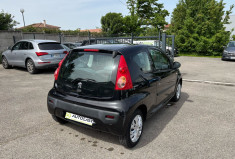Peugeot 107 1.0 TRENDY 68 CH CLIM