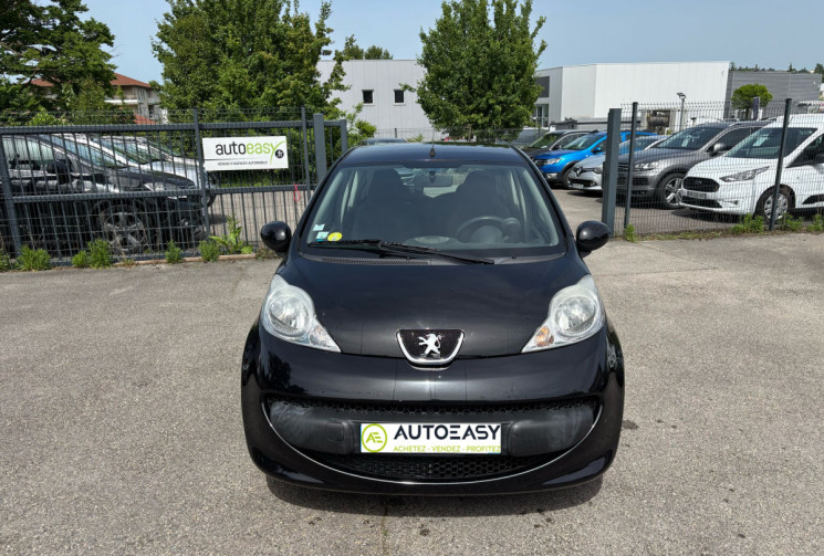 Peugeot 107 1.0 TRENDY 68 CH CLIM