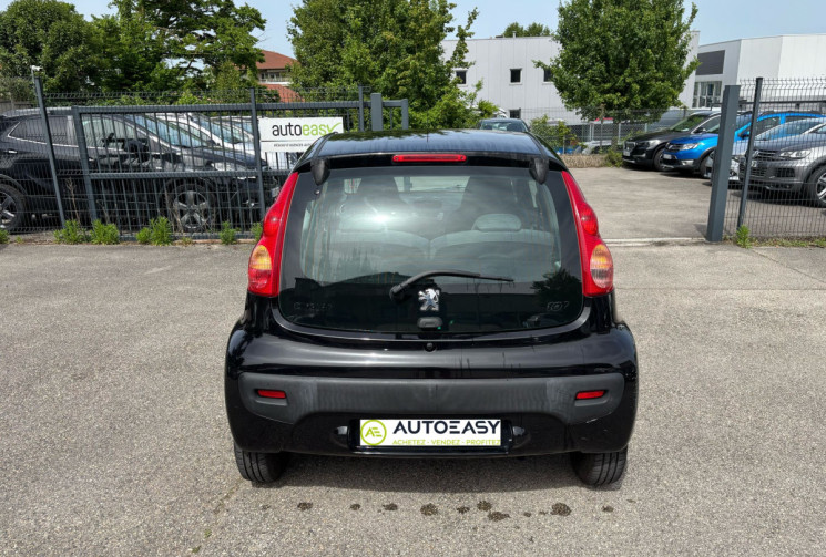 Peugeot 107 1.0 TRENDY 68 CH CLIM