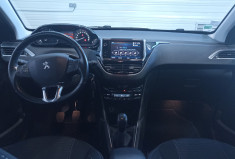 Peugeot 208 1.2 PURETECH ALLURE 82CH DISTRIBUTION NEUVE