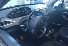 Peugeot 208 1.2 PURETECH ALLURE 82CH DISTRIBUTION NEUVE