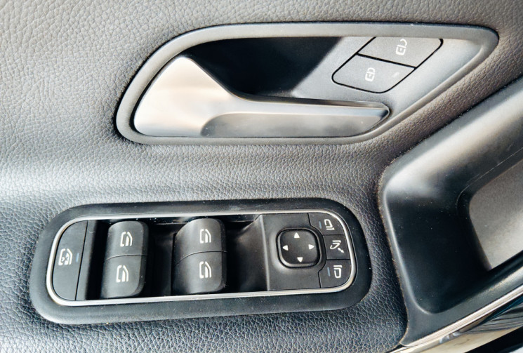 Mercedes Classe A 180 d 116ch Business Line 7G-DCT