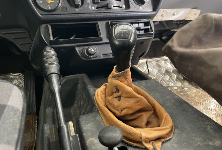 Mercedes Classe G 200 GE SWB Break + Treuil électrique / Restauration à terminer