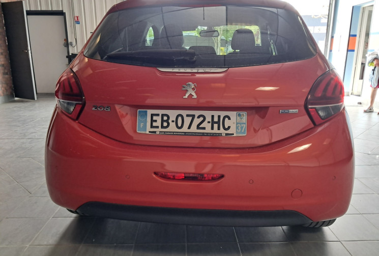 Peugeot 208 1.2 PureTech 82ch Style 5p-1ER MAIN-REVISEE-GARANTIE-