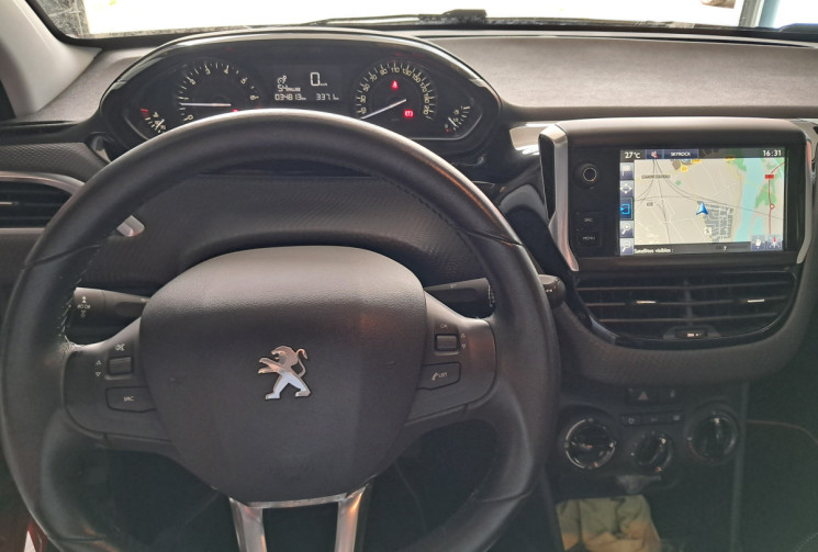 Peugeot 208 1.2 PureTech 82ch Style 5p-1ER MAIN-REVISEE-GARANTIE-