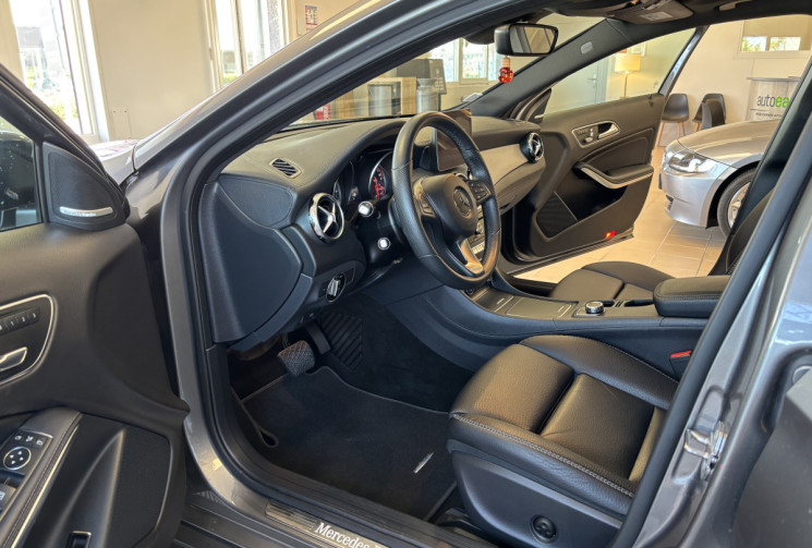 Mercedes GLA PHASE 2 200 1.6 7G-DCT 156 SENSATION / TOIT OUVRANT / HARMAN KARDON / SUIVI MERCEDES
